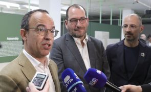 Ministro quer mais privados na cultura e defende articulação com autarquias e regiões
