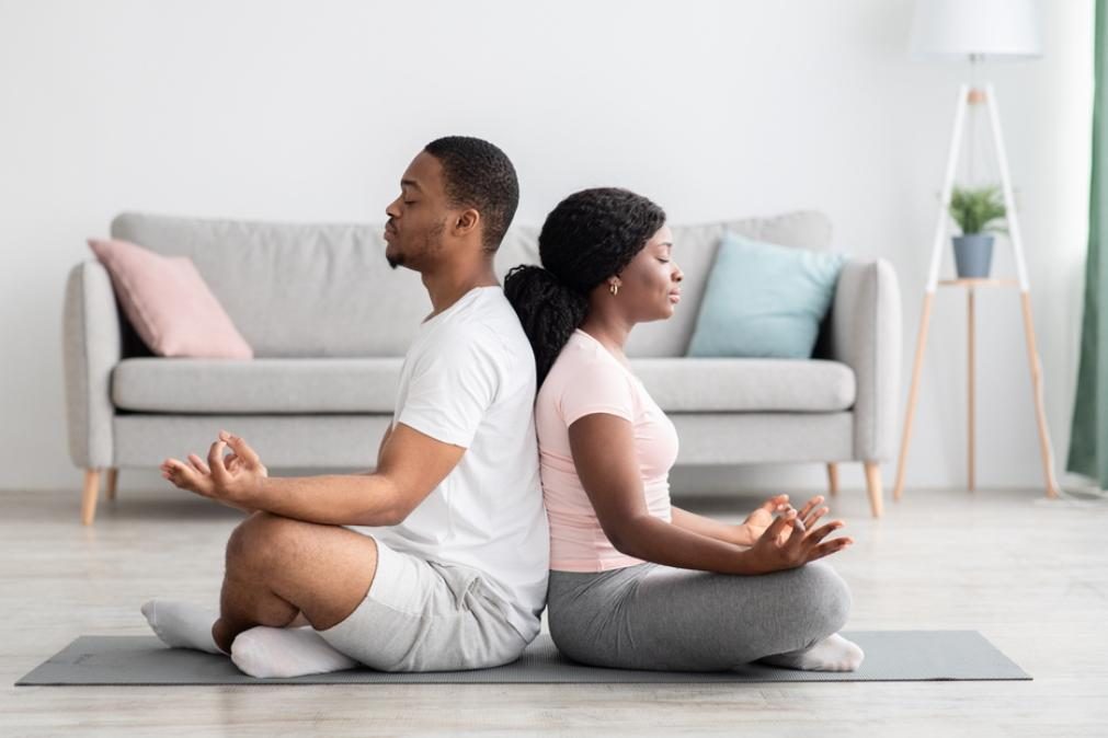 5 dicas úteis para quem quer meditar em casa