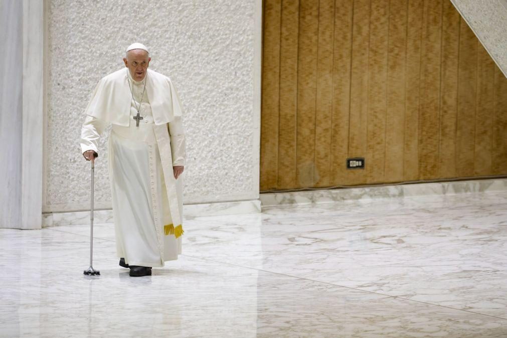 Papa alarga lei sobre abusos sexuais aos líderes leigos de associações