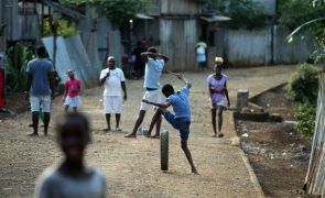 Quase 80% dos jovens são-tomenses querem abandonar o país