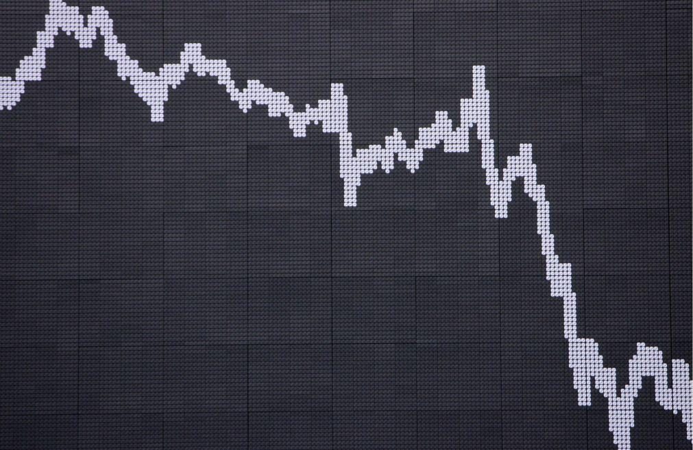 Euribor cai a três, seis e 12 meses mas mantém-se acima de 3%