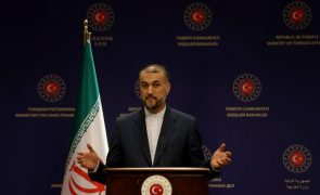 Rei saudita em breve em Teerão após normalização das relações bilaterais
