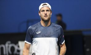 João Sousa eliminado nos oitavos de final do challenger de Girona