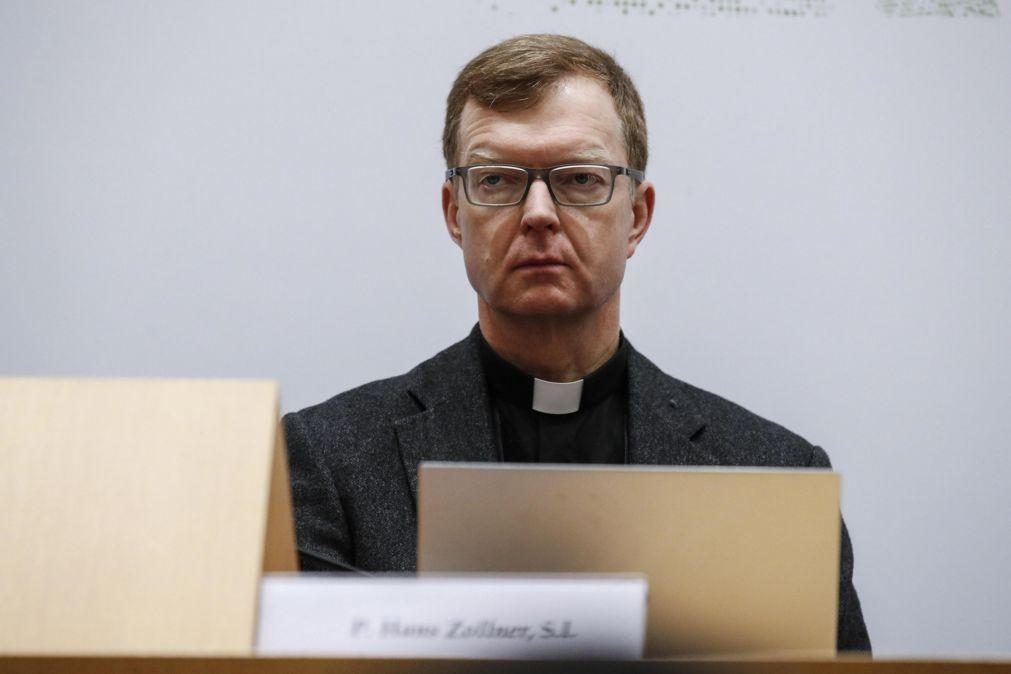 Demitiu-se membro mais influente do organismo do Vaticano de luta contra pedofilia
