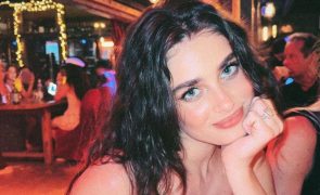 Taylor Hill. Entre na despedida de solteira da modelo