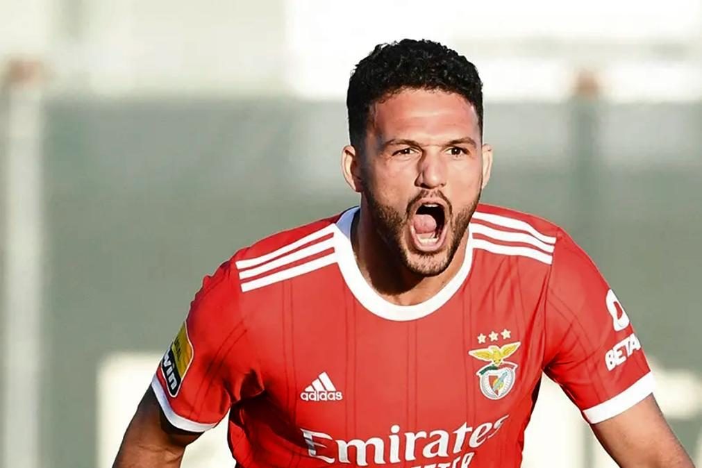 Benfica vence o Rio Ave e mantém a pressão sobre o FC Porto