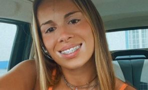 O Triângulo Lágrimas! Nudes de Mariana 'vazam' para a Internet e ela pensa por fim à vida