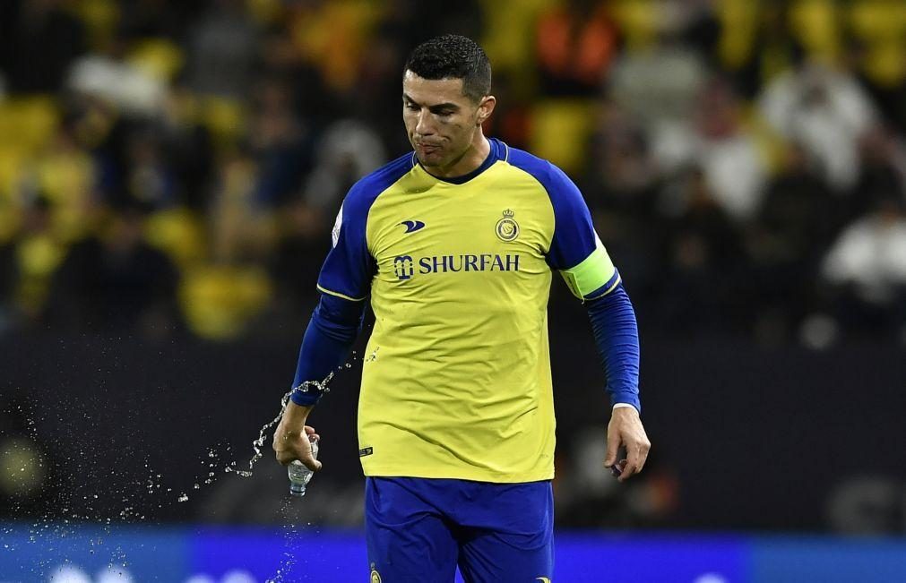 Cristiano Ronaldo 'bisa' na goleada do Al Nassr e já é quinto nos melhores marcadores