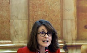 Ministra da Justiça diz que reforma nas custas judiciais avança até ao final do ano
