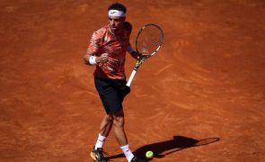 Cecchinato apura-se para as 'meias' do Estoril Open ao bater terceiro pré-designado Fokina