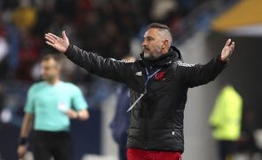 Vítor Pereira já não é treinador do Flamengo e há nome em destaque para sucessão