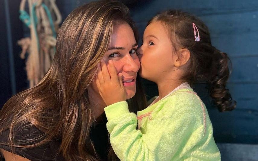 Cláudia Vieira Passa susto com a filha mais nova: 