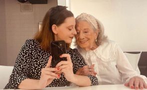 Eunice Muñoz Morreu há um ano! Neta faz-lhe emocionante homenagem