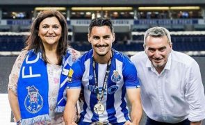 Stephen Eustáquio Mãe do jogador do FC Porto morre durante jogo contra o Santa Clara