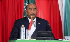 Lider do exército do Sudão diz que vencerá 