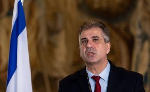 Israel pede à China que interceda para que Irão não obtenha uma arma nuclear