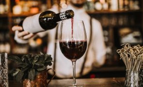 Portugal é o país do mundo que consome mais vinho 'per capita'