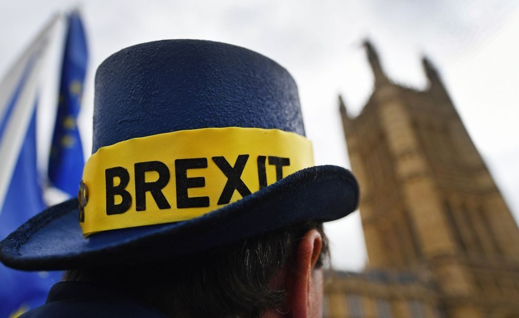 Brexit: Londres acelera preparativos e contrata milhares para preparar saída da União Europeia