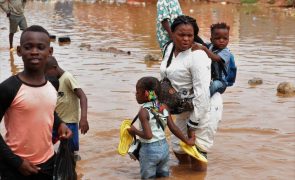 Chuvas duplicaram em Luanda e devem continuar a cair com intensidade