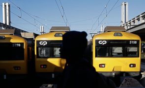 Suprimidos 40 comboios dos 150 previstos até às 08:00 devido à greve na CP