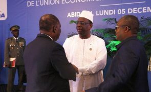 PR Macky Sall rompe com ex-PM Idrissa Seck que vai concorrer às presidenciais