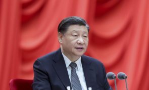 PR chinês garante a Zelensky que está do lado da paz