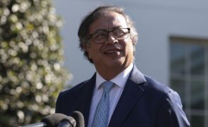 Presidente da Colômbia apela à demissão do seu Governo de coligação