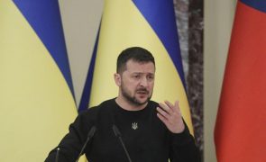 Zelensky nega autoria de ataque com 'drones' contra o Kremlin