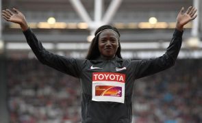 Norte-americana Tori Bowie, tripla medalhada no Rio2016, morre aos 32 anos