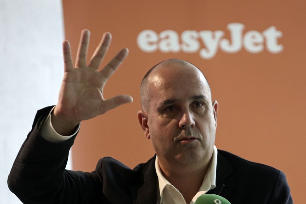 Tripulantes exigem afastamento de diretor-geral da easyJet das negociações laborais