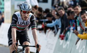 Almeida parte para a 106.ª Volta a Itália em bicicleta à procura de melhorar quarto lugar de 2020