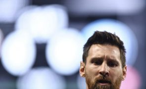 Lionel Messi regressa aos treinos no PSG após 'castigo'