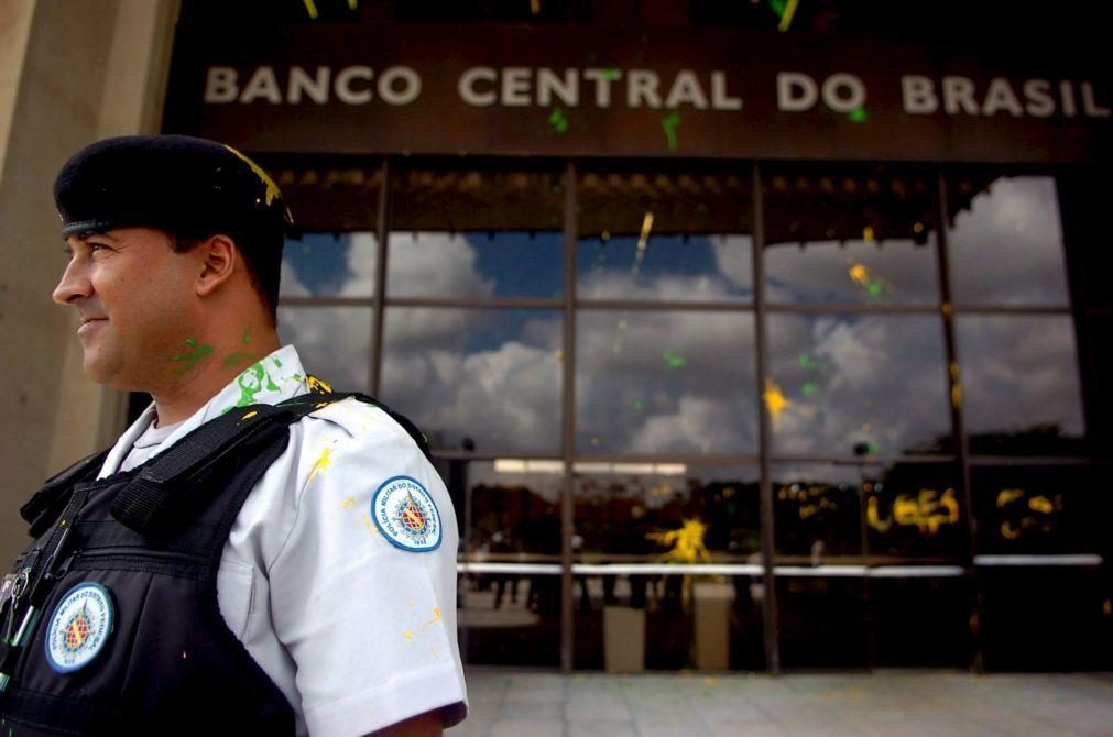 Brasil anuncia candidatos ao Banco Central após divergências com Governo