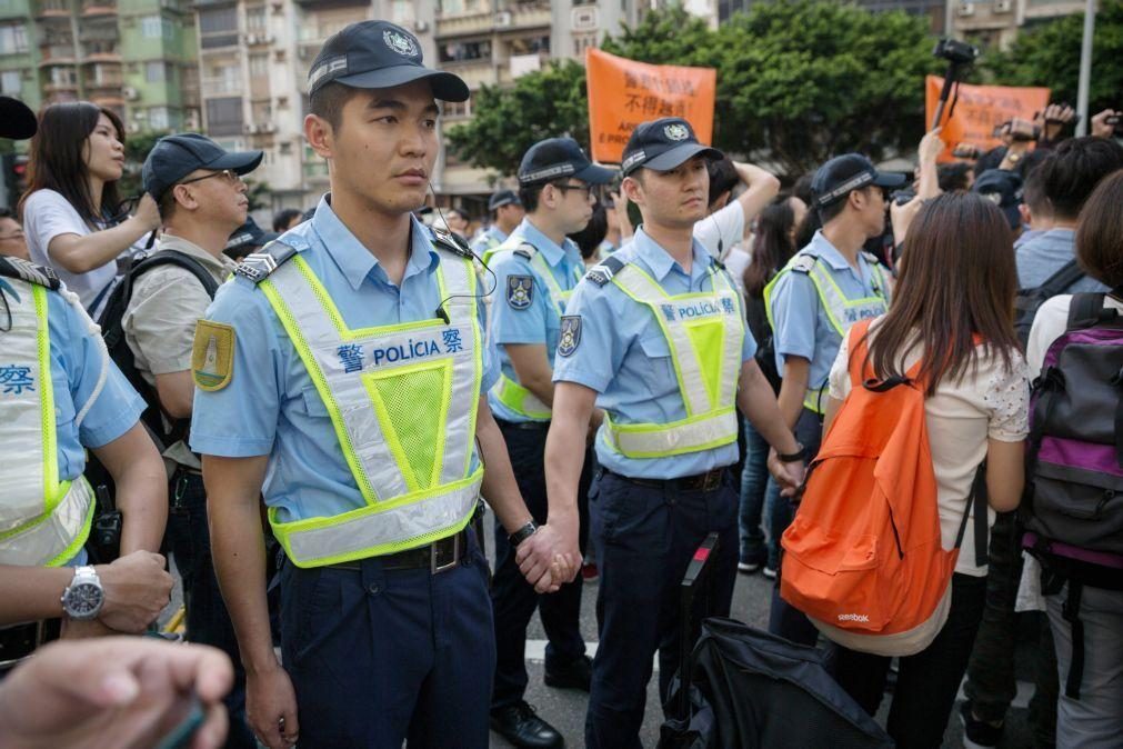 Polícia de Macau nega perseguição a ativista devido a manifestação de 01 de maio