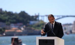 Ministro do Ambiente descarta para já proibições ao consumo privado de água
