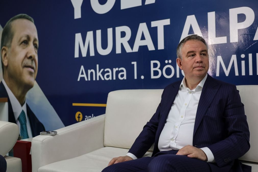 Dirigente do AKP da Turquia afirma que vão vencer as eleições mas respeitam qualquer resultado
