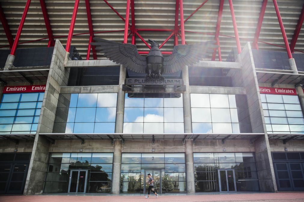 Benfica tem de vender jogadores para ser competitivo na Europa