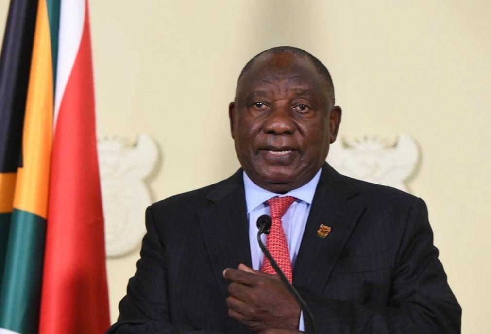 Missão de paz com seis líderes africanos