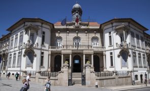 IL diz que detenções na 