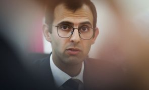 Membros do gabinete de Galamba acusam Frederico Pinheiro de mentir ao parlamento