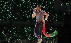 Coldplay levam ao 