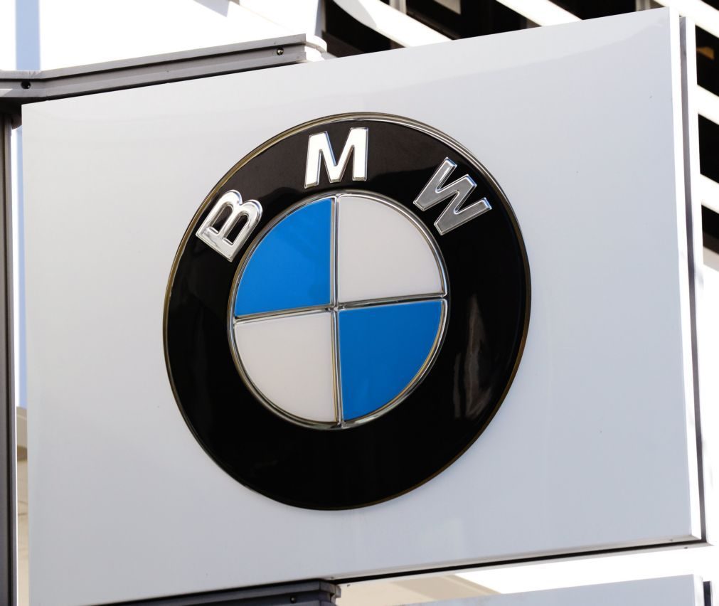 BMW chama à revisão mais de 300 mil carros por risco de incêndio