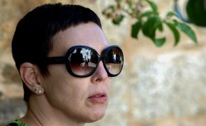 Adriana Calcanhotto escolhe Coimbra para estrear em palco 