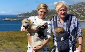 Carrie Symonds sofre com gravidez do 8.º filho de Boris Johnson