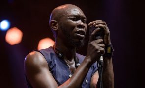 Músico nigeriano Seun Kuti libertado sob fiança inicia digressão por mais de 12 países