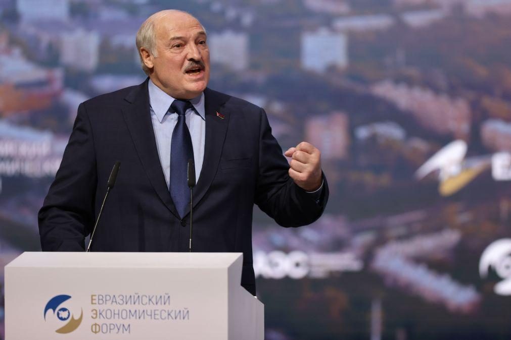 Lukashenko diz estar preparado para uma possível invasão da Bielorrússia