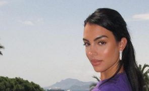 Georgina Rodríguez deslumbrante em Cannes com vestido de 578 euros