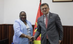 MNE ucraniano em África para contrariar 