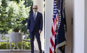 Biden admite concessões em acordo do teto da dívida, mas mantém prioridades democratas