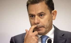 PSD vai criar código ético interno e 'desligar' voto do pagamento de quotas mais recentes